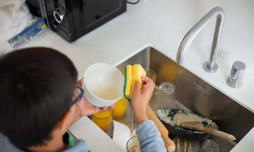Dishwasher & Cookware Cleaning Tips